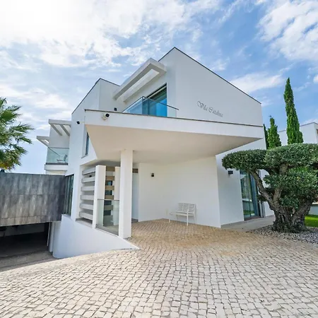 Catalina Villa